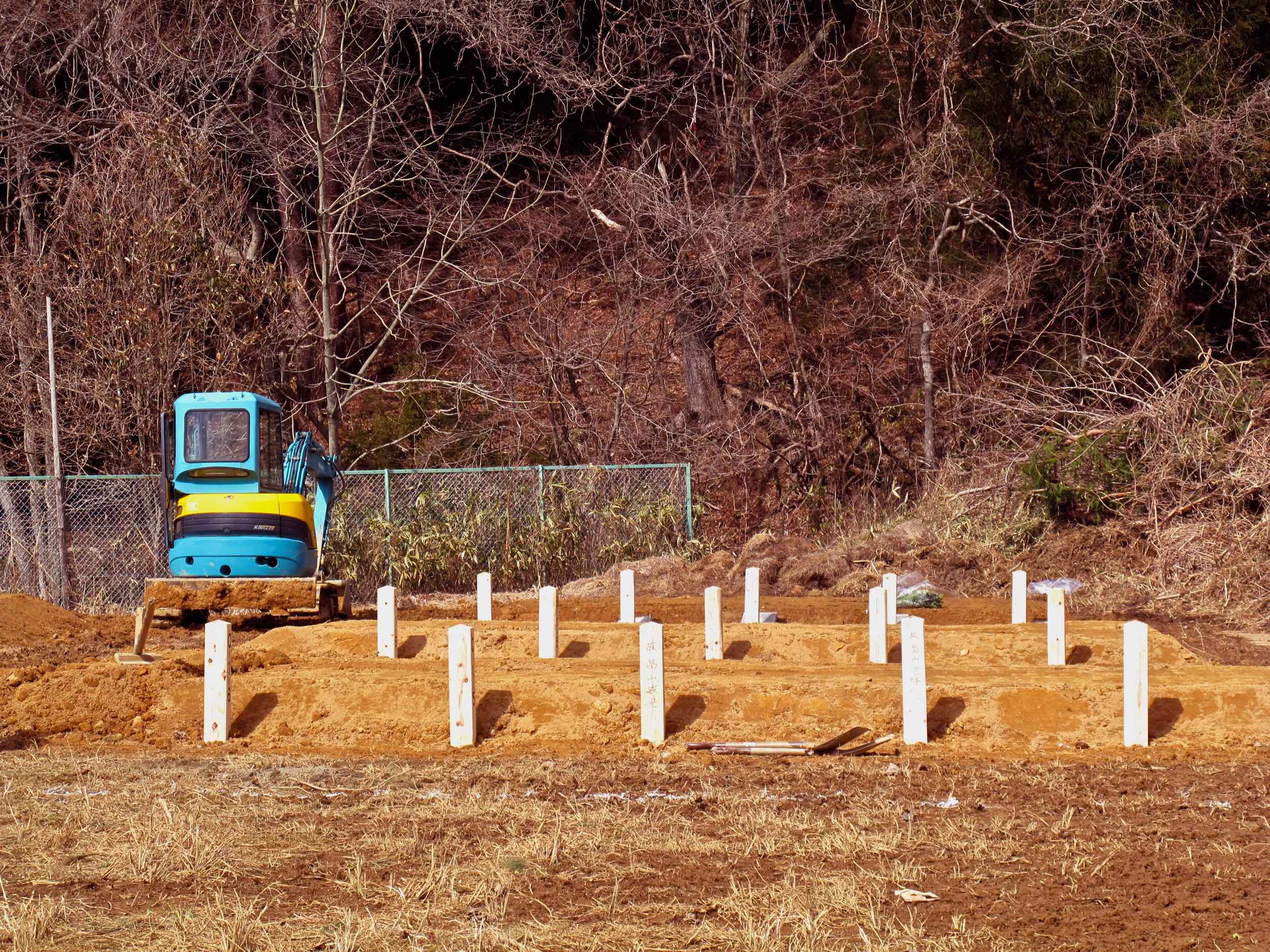  3/26 temporary communal burial, Kesennuma City 