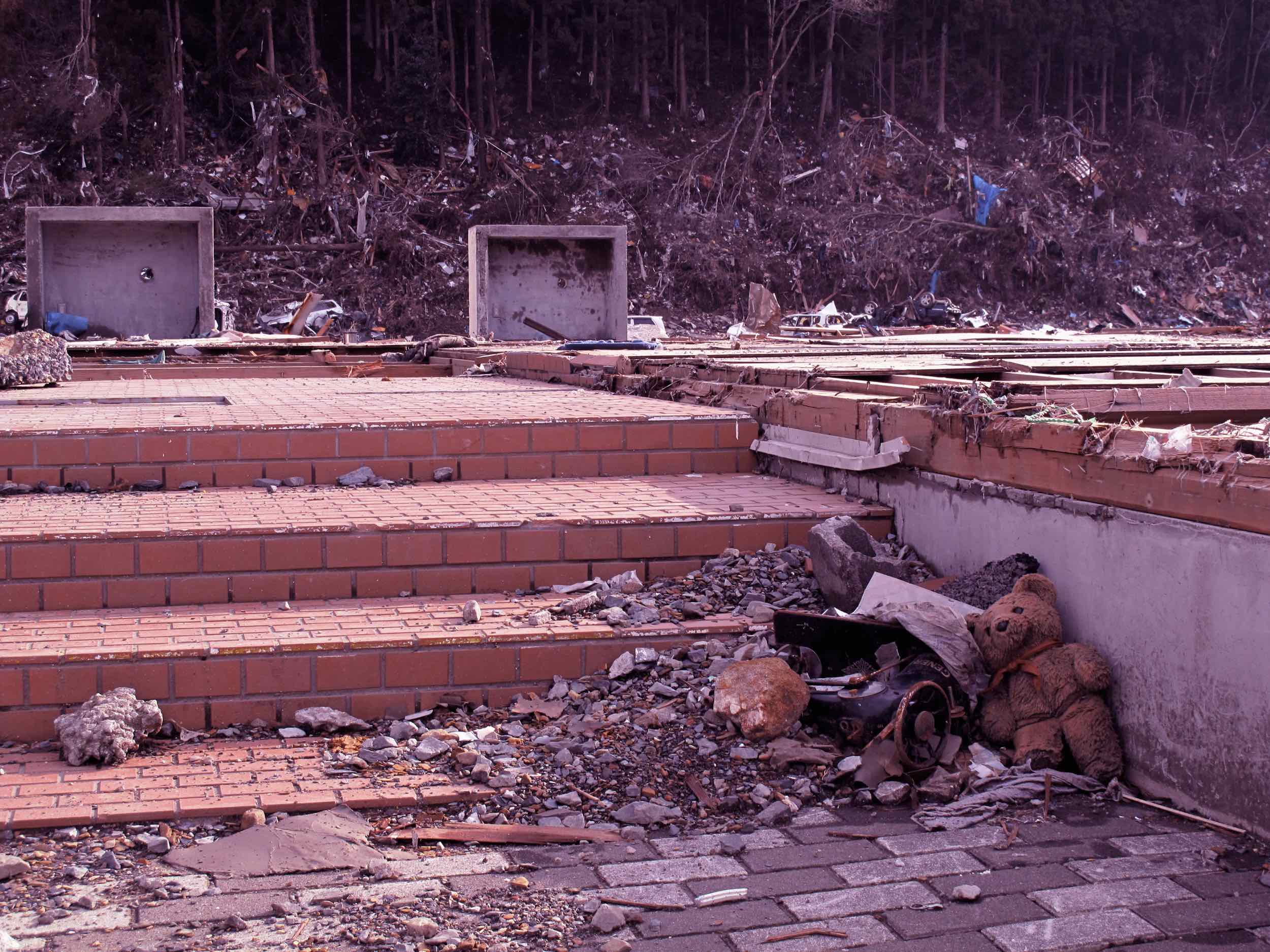  4/24 debris, Onagawa City 