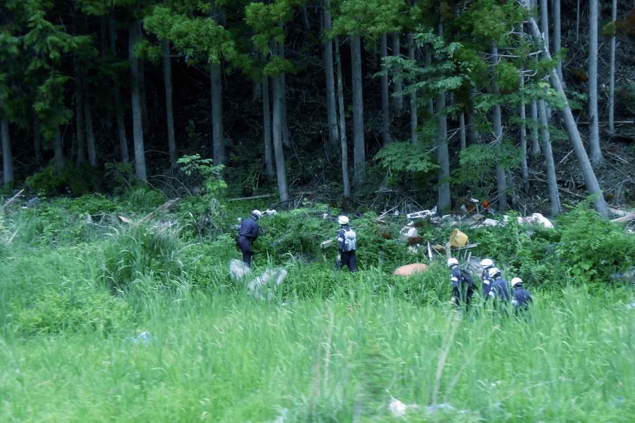  6/18 searching for remains in Shizugawa area, Minami Sanriku 